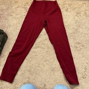 Aerie maroon leggings Size:M